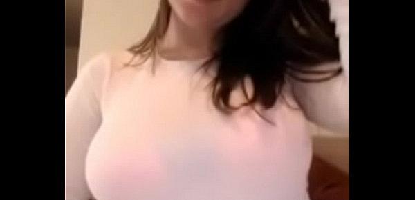  Super Busty Babe from luxxxecams.com Like Showing Off Tits